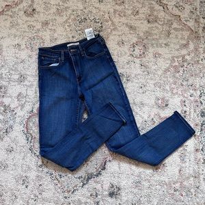 Levi’s 721 high rise skinny